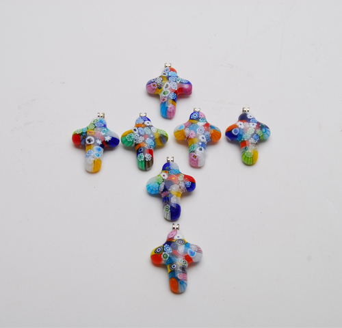 Tiny cross Murano - Croix mini Murano 3cm toutes differentes